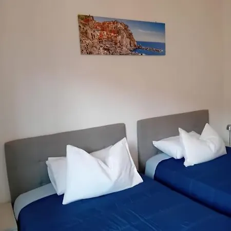 Apartment Stephy Station 5 Terre La Spezia