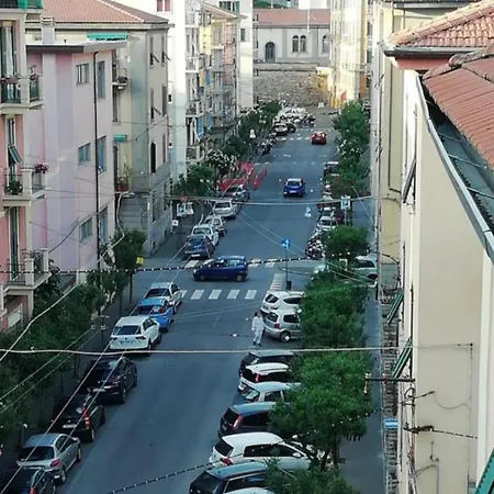 Stephy Station 5 Terre Apartamento *